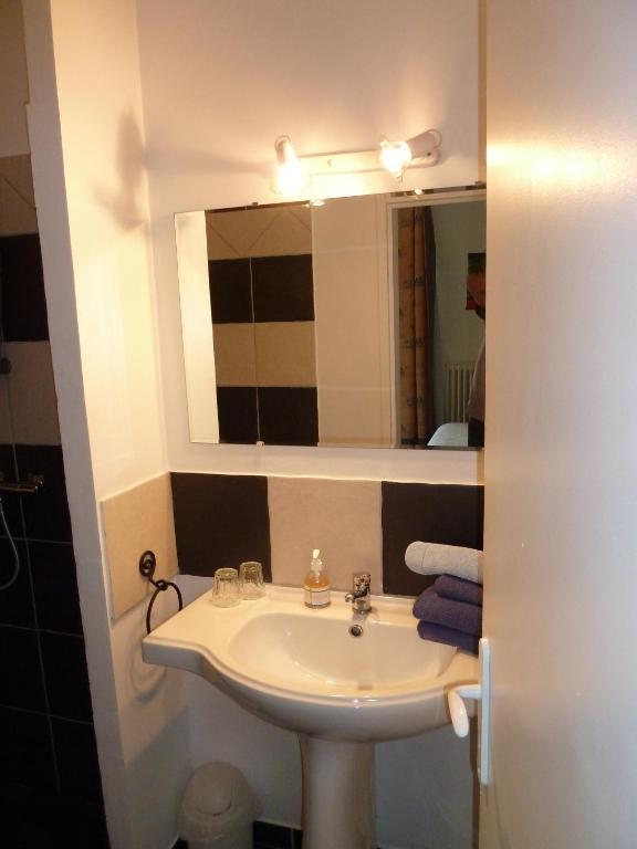 Le Vieux Vauvert Bed & Breakfast โรเชอร์กอร์บง ห้อง รูปภาพ
