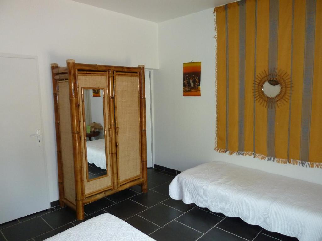 Le Vieux Vauvert Bed & Breakfast โรเชอร์กอร์บง ห้อง รูปภาพ