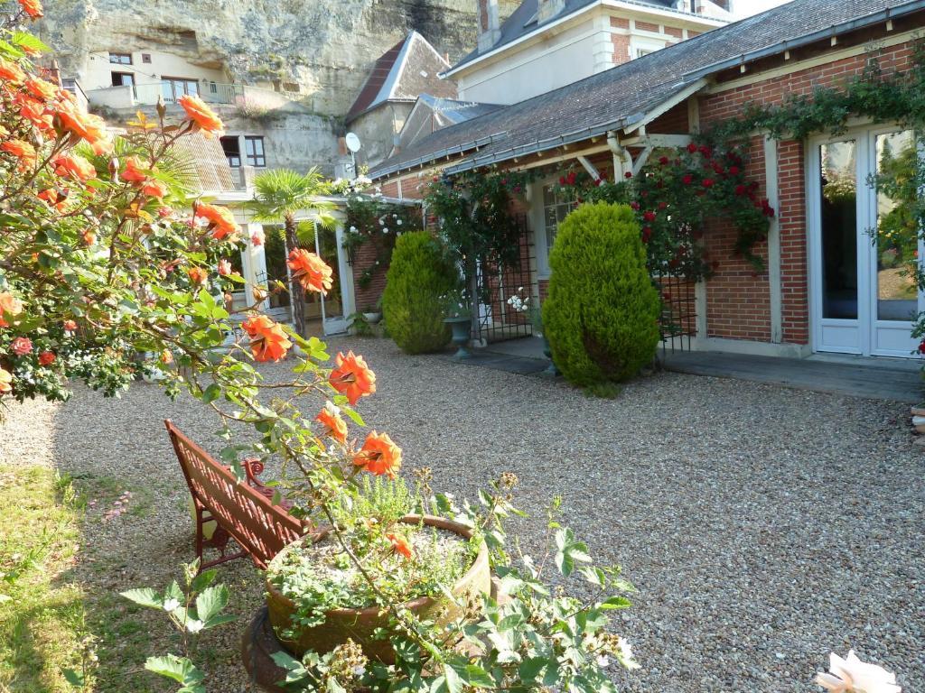 Le Vieux Vauvert Bed & Breakfast โรเชอร์กอร์บง ภายนอก รูปภาพ