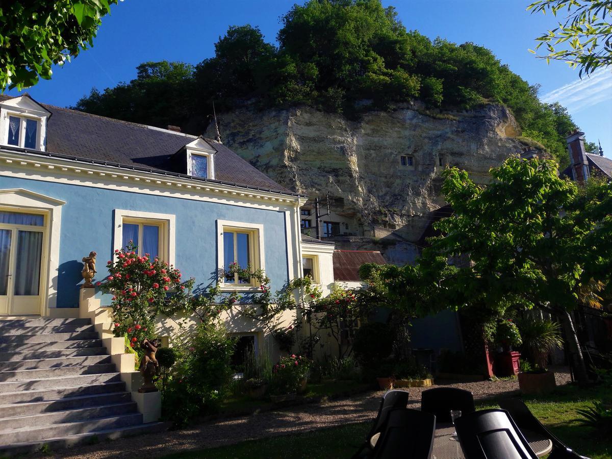 Le Vieux Vauvert Bed & Breakfast โรเชอร์กอร์บง ภายนอก รูปภาพ