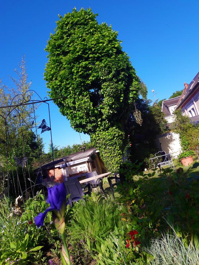 Le Vieux Vauvert Bed & Breakfast โรเชอร์กอร์บง ภายนอก รูปภาพ